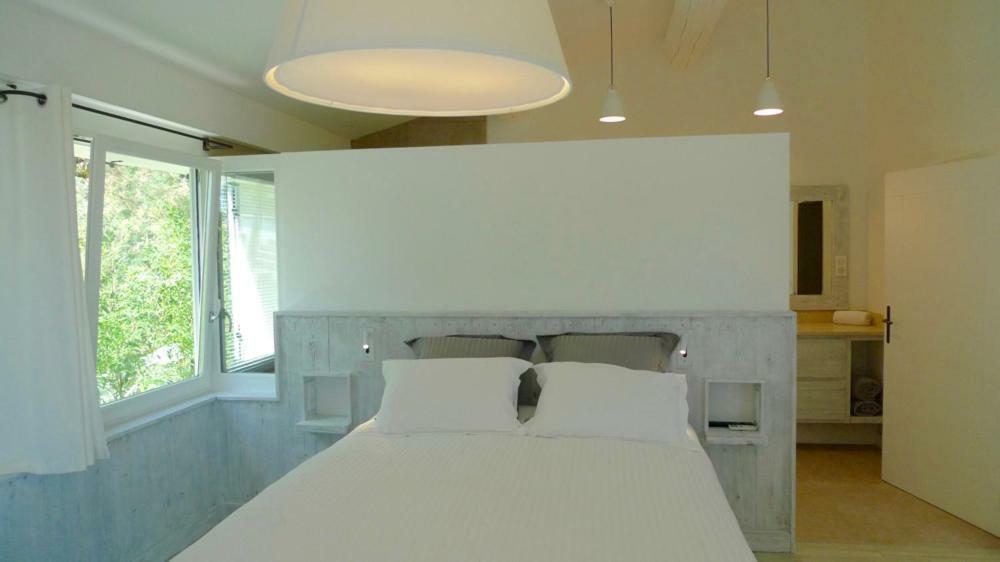 Bed and Breakfast Mas Des Cabidoules Сент-Мари-де-ла-Мер Экстерьер фото