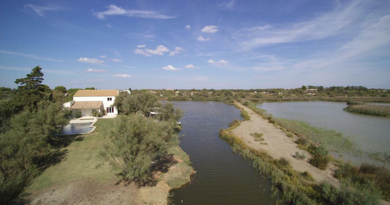 Bed and Breakfast Mas Des Cabidoules Сент-Мари-де-ла-Мер Экстерьер фото
